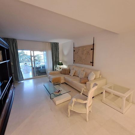 Luminous Apartment In Playas Del Duque , Puerto Banus By Holidays & Home Marbella Exterior photo